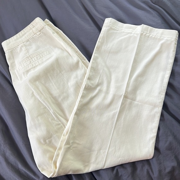 Frame // Pleated High Waist Nonstretch Denim Chinos - Picture 7 of 10